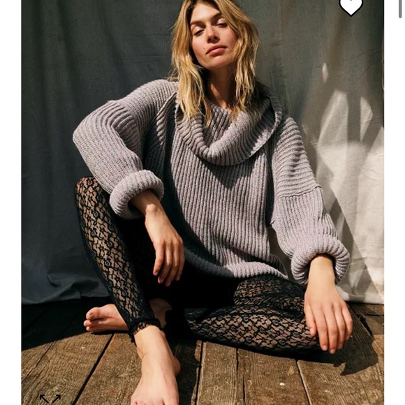 Free People Leo Tunic Oversized Sweater - Picture 1 of 4